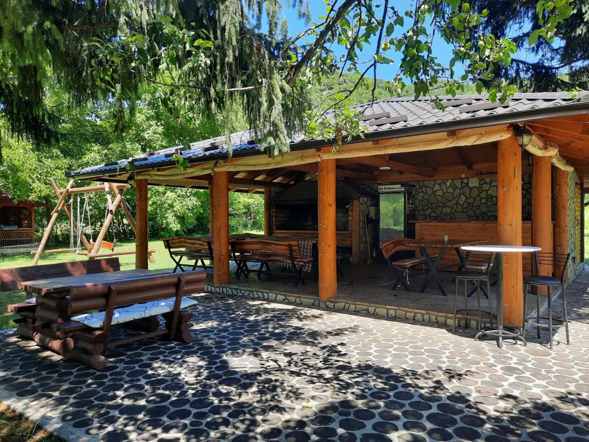 Vacation House Studenac بيهاتش المظهر الخارجي الصورة